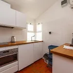 Calheta House In *