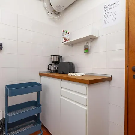 Апартаменты Calheta House In