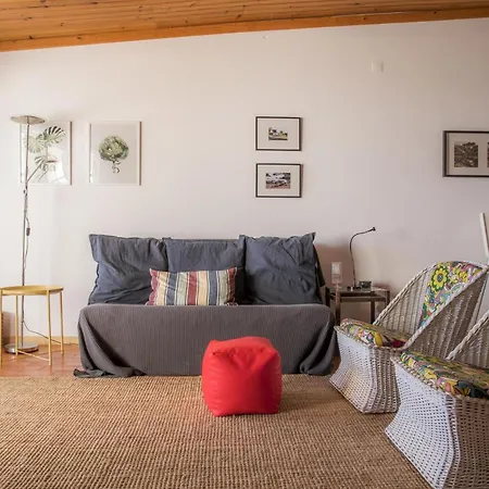 Calheta House In *